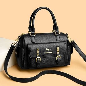 High-quality PU <b>Material</b> Boston Handbag. Luxurious Designer Handbag. Suitable for Daily Use.96116 - Product Image 2