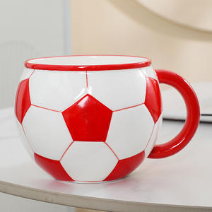 Penjualan laris mug bentuk bola sepak keramik kustom Logo klub sepak bola cangkir kopi keramik suvenir penggemar sepak bola - Product Image 2