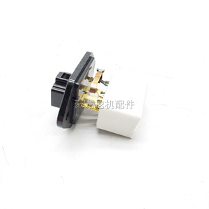 ตัวต้านทานเครื่องเป่าลมร้อนรถขุด 12V สำหรับฮุนได 215 225-7 XCMG 135 260 ระบบควบคุมเครื่องปรับอากาศ - Product Image 1