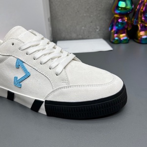 Luxurious Designer Classic Closed Toe Breathable Trendy Casual <b>Shoes</b> with Creative Arrow Pattern From Europe and America - Product Image 4