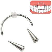 Piercing style punk pour le nez et la lèvre, avec 12 dents de vampire, cône et anneau fer à cheval pour la langue