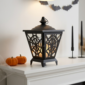 Nouvelles décorations d'Halloween 2026 : Lanterne à bougie en métal noir avec motif toile d'araignée découpée pour table et maison - Product Image 1