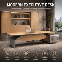 Escritorio Ejecutivo Moderno de Madera Clara con Gabinete Lateral, Escritorio de Oficina para Jefe, Tamaño Personalizado, Mesa de Oficina para Gerente o Director Ejecutivo con Librero a Juego