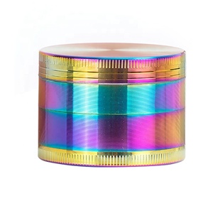 เครื่องบดสมุนไพรอเนกประสงค์ 4 ชั้น ขนาด 2.5 นิ้ว ทำจากสังกะสี พร้อมที่ตักทำความสะอาด ขายส่ง - Product Image 6