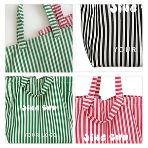 Sac fourre-tout décontracté en toile rayée réutilisable avec logo personnalisé, léger pour les brunchs et les rencontres décontractées - Product Image 2