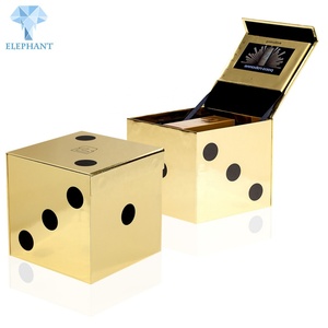 Custom Luxury High-end Small Elegant Holographic Jewellery Rose Gold Magnetic Gift <b>Box</b> - Product Image 4