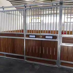 Estructura de acero galvanizado de caballo estable con revestimiento de bambú Puertas estables de granja de lujo sostenibles <span class=keywords><strong>para</strong></span> <span class=keywords><strong>caballos</strong></span> Establo de caballo portátil - Product Image 6