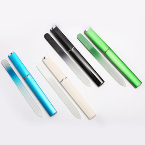 Cadeaux pour filles avec logo personnalisé Lime à <span class=keywords><strong>ongles</strong></span> professionnelle double face en verre gravé avec étui en ABS pour façonner les <span class=keywords><strong>ongles</strong></span> naturels - Product Image 1