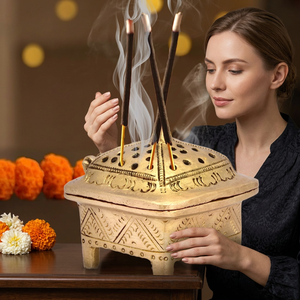 Quemador de Incienso de Latón de Lujo, Diseño Árabe, Recubrimiento Dorado, para Bodas, Quemador Mubkhar, Aromático, Religioso, Falak World Export - Product Image 1
