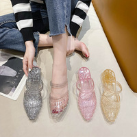 Sandales plates de mode d'été pour femmes Cross-Border Crystal Transparent Net Rouge Antidérapant Gelée Plastique Simple Creux Deux-Wear