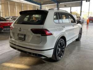 Voitures d'occasion propres, Volkswagen <span class=keywords><strong>Tiguan</strong></span> <span class=keywords><strong>R</strong></span>-<span class=keywords><strong>LINE</strong></span> SUV 2020, prêtes à être expédiées - Product Image 2