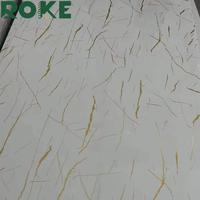 ROKE Haute Brillant Étanche En Plastique Pvc Feuilles Plaque De Marbre Blanc Or Uv Pvc Marbre Panneau Mural