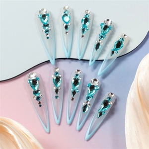 <span class=keywords><strong>Uñas</strong></span> Postizas Largas Tipo Stiletto, Color Rosa Claro con Estampado de Leopardo, Brillantes Plateadas, Triangulares Negras, Color Sólido Brillante, con Pegamento, Venta al Por Mayor - Product Image 4