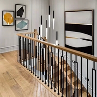 Design moderne Escaliers de clôture en fer forgé de 44 pouces Broches en métal Balustrade Poteaux pour l'escalier de la villa