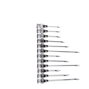 Aghi veterinari in acciaio inossidabile a parete spessa e lunghi per diagnosi e iniezione su suini e ovini, modello Cinquemila e Seicento - Product Image 3