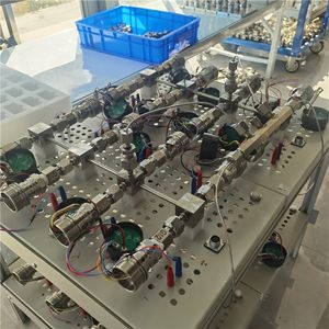 Sensor Radiométrico Industrial SOLITRAC 31 100% Original, Medición Continua de Nivel, Varilla de Acero Inoxidable Basada en Radiación - Product Image 6