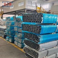Profilé en C en acier au carbone galvanisé à chaud 41x62, norme ASTM, perforé, service de découpe, longueur 6m, pour systèmes de support à haute charge