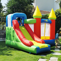 Château gonflable en PVC YARD avec toboggan pour enfants - pour les centres d'entraînement, les garderies, l'utilisation en extérieur