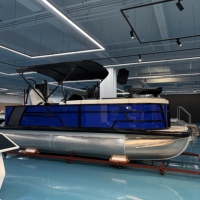 Bateau ponton de luxe en aluminium de 19 pieds, bateau de loisirs familial pour 8+1 personnes avec moteur hors-bord
