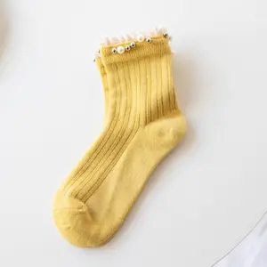 Großhandelshersteller bunte Perlsocken im Schlauch spitzen damen schöne Baumwolle weiße Socken