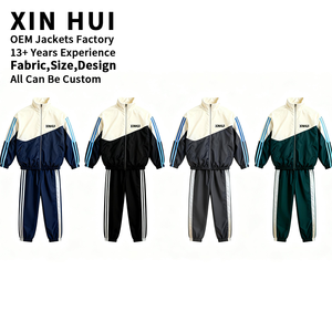 Conjunto Deportivo de Dos Piezas para Hombre XINHUI con Logotipo Personalizado, Chaqueta Cortavientos de Cuero PU y Pantalones, Estilo Casual Retro con Parches - Product Image 4