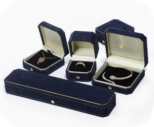 Boîtes de rangement pour bijoux en velours avec logo personnalisé OEM, bracelet lumineux noir, boucles d'oreilles, ensemble d'emballage de bijoux avec écran LED, boîte cadeau pour bijoux - Product Image 2