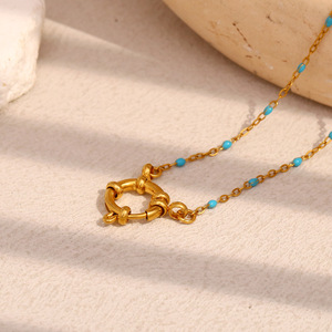 Collana a maglie di perle epossidiche colorate con catena Multi-funzionale con fibbia fai da te collana con ciondolo 18K oro placcato in acciaio inossidabile - Product Image 5