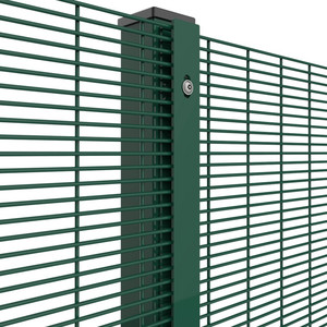 Recubierto de PVC de alta calidad Anti-subir 385 eléctrico galvanizado valla de seguridad cerca de <span class=keywords><strong>la</strong></span> <span class=keywords><strong>prisión</strong></span> - Product Image 1