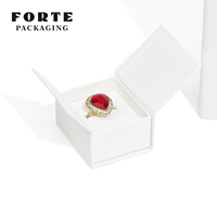 Boîte à bijoux magnétique à double porte FORTE, nouveau design, haute qualité, logo personnalisé pour l'affichage des bijoux