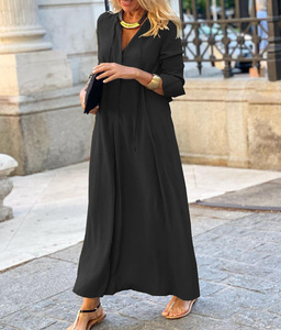 Vestido Camisero Maxi Acampanado de Manga Larga con Cuello en V para Mujer, Tallas Grandes, Color Sólido, Casual, con Bolsillos, Ideal para Dropshipping en Shopify - Product Image 4