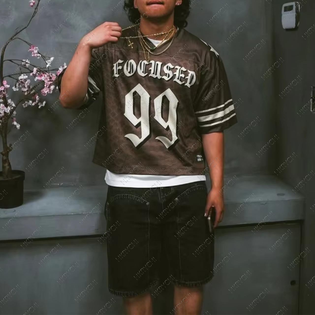 สีน้ำตาล