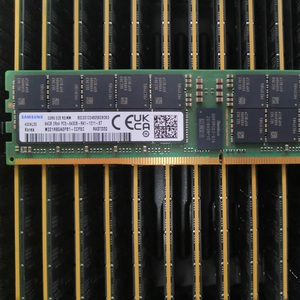 Nouveau Stock – Module de Mémoire RAM DDR5 64 Go ECC RDIMM 6400 MT/s de Haute Qualité pour Serveur et Station de Travail M321R8GA0PB2-CCP 6400 64G - Product Image 2