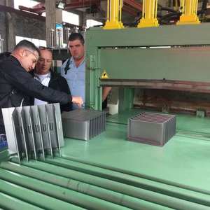 <strong>Column</strong> Style Transformer Corrugated Fin Forming Machine - Product Image 4