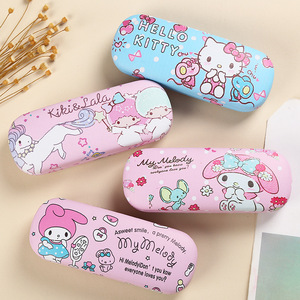 Estilo japonés lindo pequeño perro blanco PU cuero dibujos animados miopía gafas caso portátil corazón femenino caja de almacenamiento para estudiantes - Product Image 4