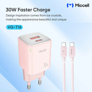 Chargeur compact GaN Miccell avec alimentation PD 30W et deux ports USB-C pour les utilisateurs d'iPhone, de <span class=keywords><strong>Samsung</strong></span> et les voyageurs d'affaires - Product Image 2