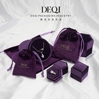 Boîte à bijoux en velours de qualité supérieure personnalisée DEQI, petite boîte à bagues, boîte à pendentifs, ensemble d'emballage de marque de bijoux personnalisé, boîtes cadeaux pour bijoux