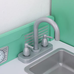 Cuisine intérieure verte en bois pour enfants, avec lave-linge, four, brûleurs, évier et robinet, pour jeux de rôle en famille - Product Image 4