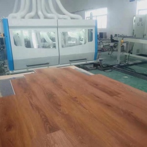 Punzonadora Cnc de Pvc para fabricación de perfiles de ventanas, máquina de perfilado de línea de producción de suelo SPC, gran oferta - Product Image 5