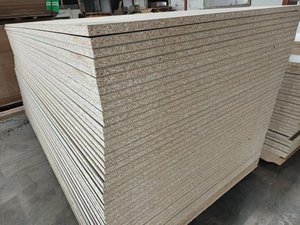 Panel <span class=keywords><strong>OSB</strong></span> de Pino de 6mm -18mm al por Mayor, Panel <span class=keywords><strong>OSB</strong></span> Laminado Impermeable para Construcción y Decoración - Product Image 5