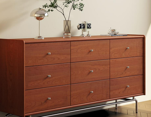 Commode vintage en bois massif à neuf tiroirs, buffet de style antique, commode en bois massif pour salon ou entrée - Product Image 5