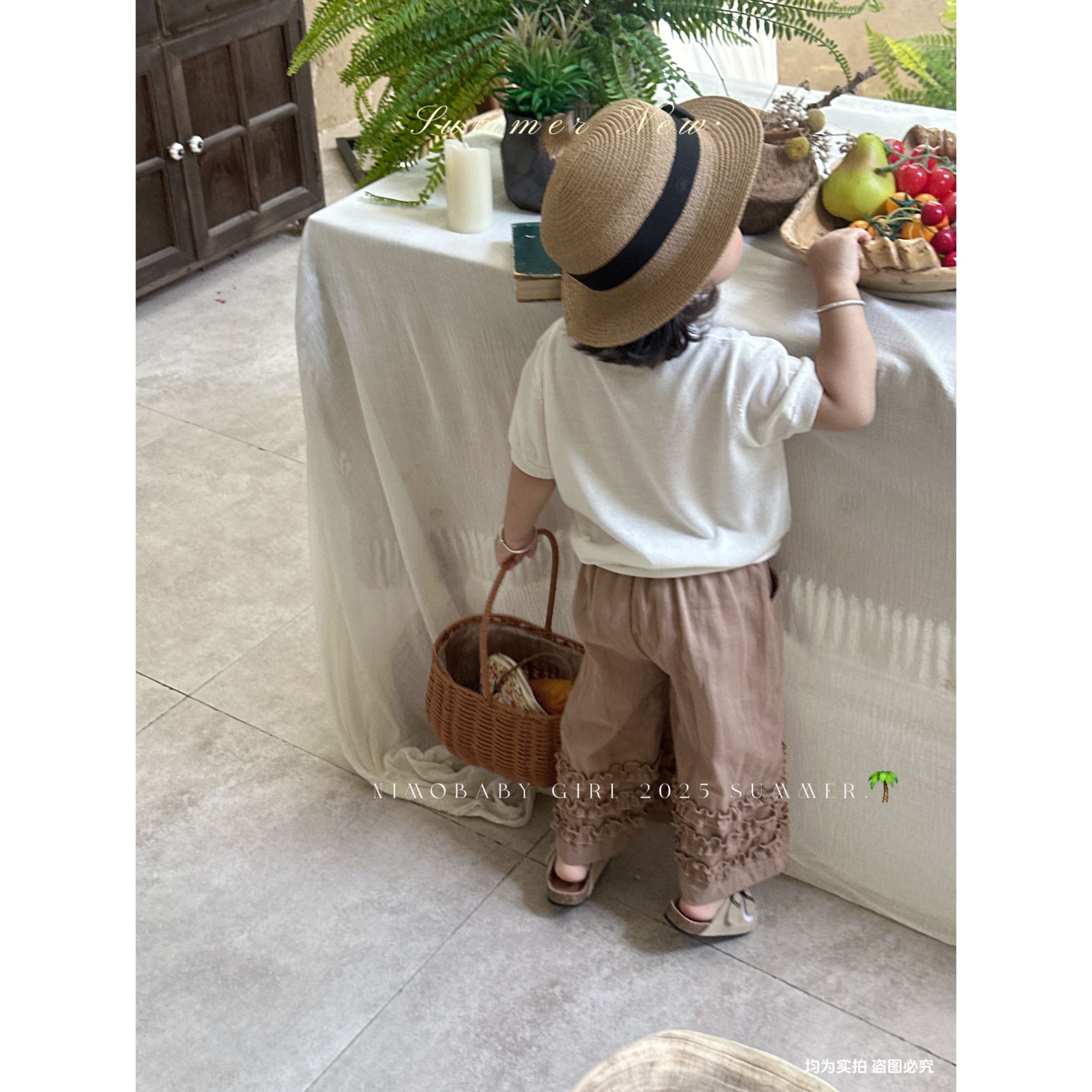 Brown color