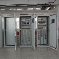 Armoire de commande électrique étanche personnalisée avec connexion de barre omnibus et contrôle automatisé par PLC