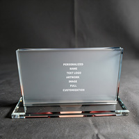 Plaque en cristal rectangulaire givrée personnalisée avec logo et texte Neelpure 186530 pour affichage sur bureau
