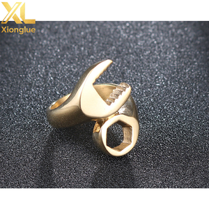 Bague unisexe pour motard, design unique, style clé à molette, poli miroir, plaqué or 18K et or 10K, bijou cadeau - Product Image 6