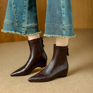 Chaussures Oxford de luxe pour homme en cuir véritable, style italien, brodées, camouflage, à enfiler, avec embout en acier, fabriquées à la main - Product Image 6