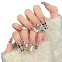 Faux ongles sculptés élégants Leopard Demon pour l'automne et l'hiver