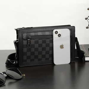 Sac à bandoulière pour <span class=keywords><strong>homme</strong></span> de luxe haut de gamme, petit sac messager, personnalisable avec impression intégrale, polyester imperméable, cuir PU, <span class=keywords><strong>tendance</strong></span> - Product Image 4