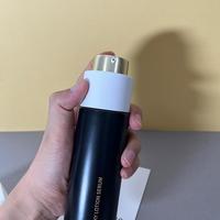 Bouteilles de parfum en verre carrées de luxe 10ml-50ml parfum vide de pompe de lotion avec le diffuseur de roseau