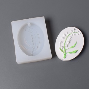 Stampo in <span class=keywords><strong>silicone</strong></span> per ciondoli a forma di fiore di margherita, fai da te, per candele fatte a mano, gesso profumato, ciondoli a forma di orchidea, Phalaenopsis, irregolare, Cina - Product Image 1