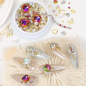 Adornos de Uñas con Conchas de Perla, Lentejuelas Metálicas, Colgantes de Aleación, Accesorios de Joyería para Arte de Uñas DIY - Product Image 3